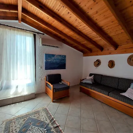 Villa Elani Private Retreat - Villa Maria Garden Escape Siviri