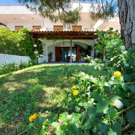 Elani Private Retreat - Maria Garden Escape 别墅 希维利