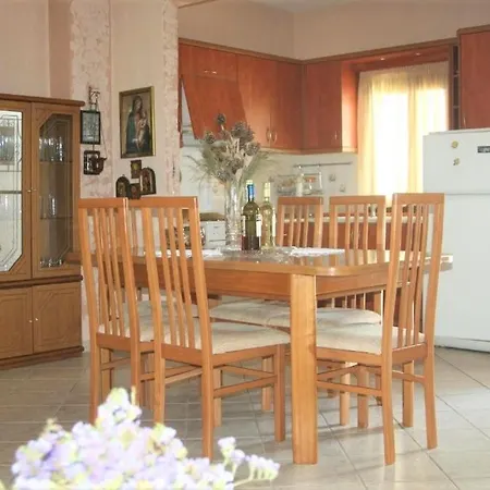 Elani Private Retreat - Maria Garden Escape 希维利